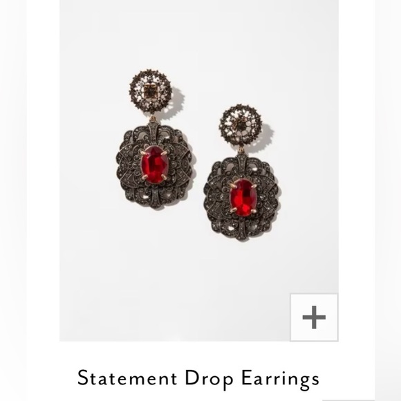 WHBM statement drop earring - Picture 10 of 13